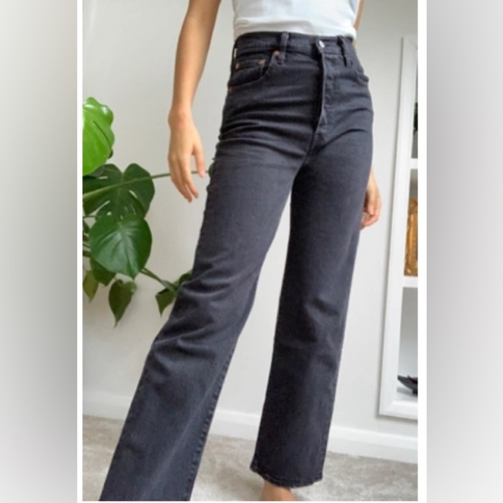 Levi's Washed Black Ribcage Straight Ankle Jeans Size: 27W 29L